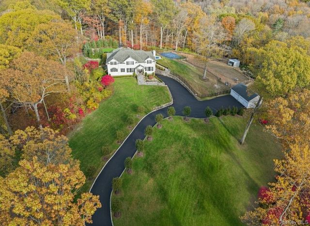 33 De Liso Lane, Mahopac, NY 10541