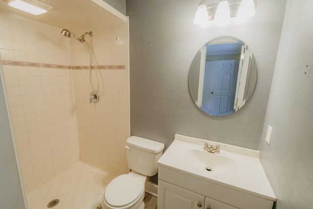 2040 WOODBRIAR LOOP S, Lakeland, FL 33813