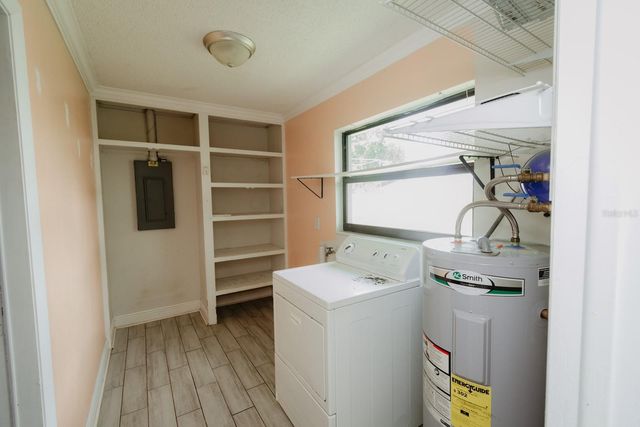 2040 WOODBRIAR LOOP S, Lakeland, FL 33813