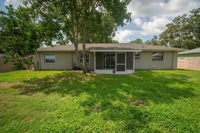 2040 WOODBRIAR LOOP S, Lakeland, FL 33813