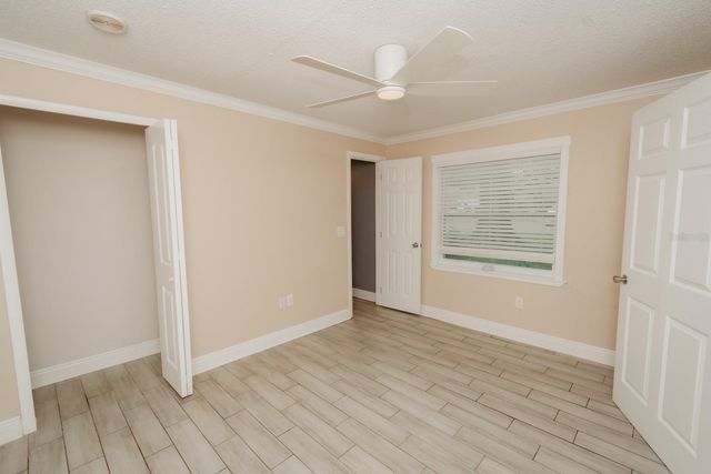 2040 WOODBRIAR LOOP S, Lakeland, FL 33813