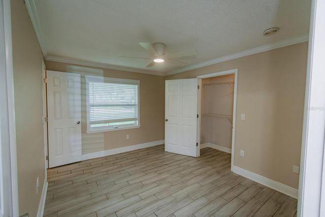 2040 WOODBRIAR LOOP S, Lakeland, FL 33813