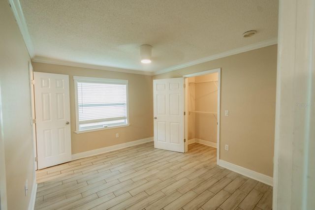 2040 WOODBRIAR LOOP S, Lakeland, FL 33813