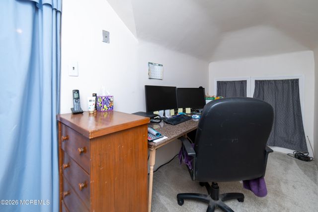 38 Walnut Street, Keyport, NJ 07735
