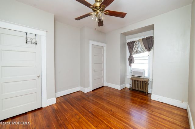 38 Walnut Street, Keyport, NJ 07735