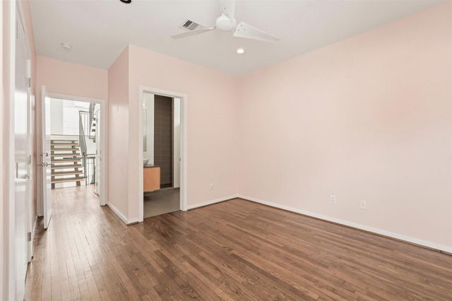 1823 Southmore Boulevard, Houston, TX 77004