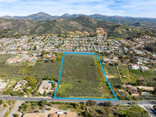 La Manda Dr 0, Poway, CA 92064