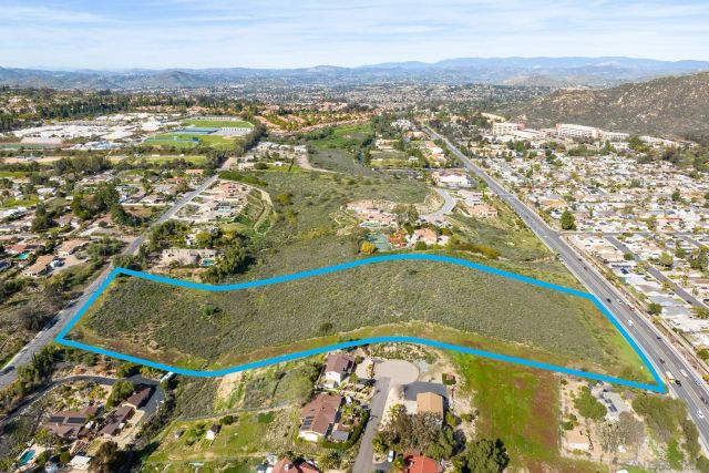 La Manda Dr 0, Poway, CA 92064