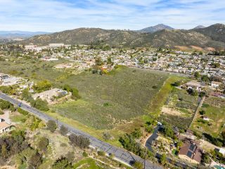 La Manda Dr 0, Poway, CA 92064