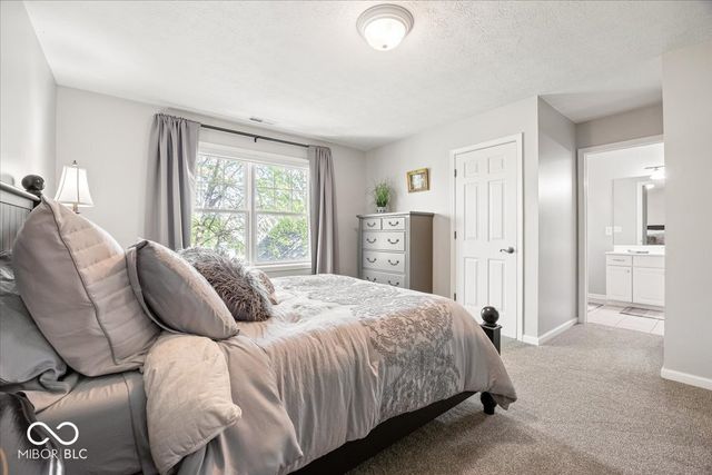 6549 Braemar Avenue S, Noblesville, IN 46062