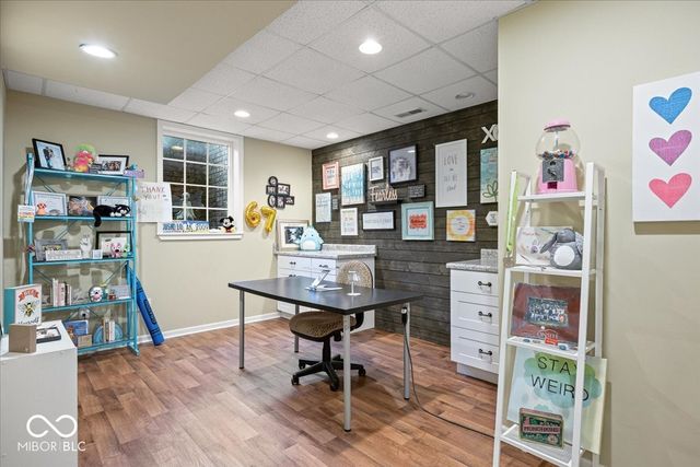 6549 Braemar Avenue S, Noblesville, IN 46062