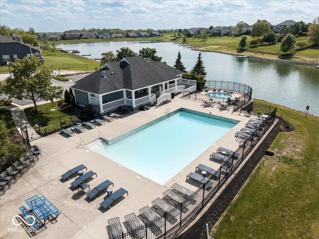 6549 Braemar Avenue S, Noblesville, IN 46062