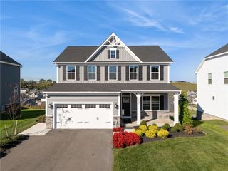 5832 Sabato Dr, North Huntingdon, PA 15642