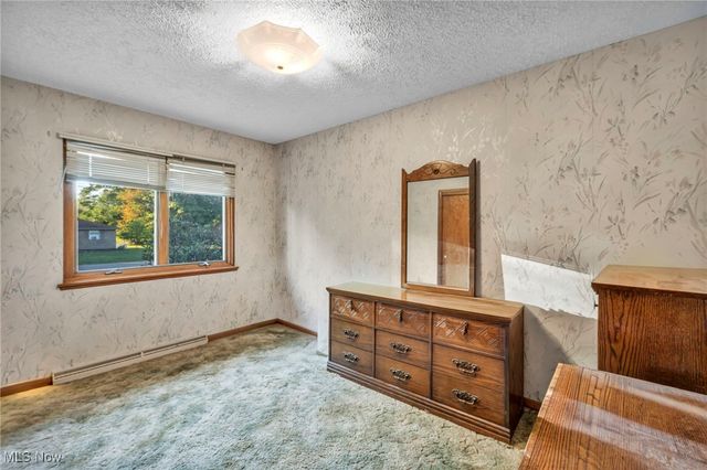 13792 Amodio Avenue NW, Uniontown, OH 44685