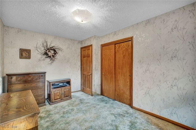 13792 Amodio Avenue NW, Uniontown, OH 44685