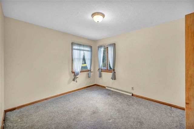 13792 Amodio Avenue NW, Uniontown, OH 44685