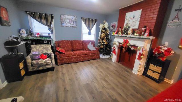 52 Catharine Street, Poughkeepsie, NY 12601