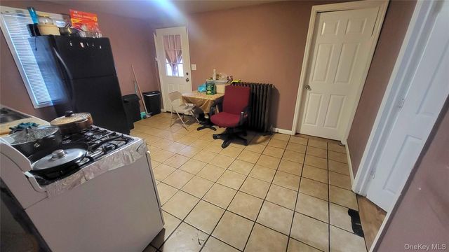 52 Catharine Street, Poughkeepsie, NY 12601