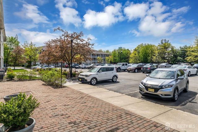 49 Liddle Avenue, Edison, NJ 08837