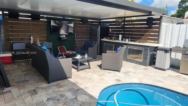 11521 SW 80th Ter, Miami, FL 33173