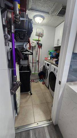 11521 SW 80th Ter, Miami, FL 33173