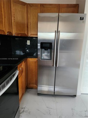 312 NW 114th Ave 4-104, Sweetwater, FL 33172