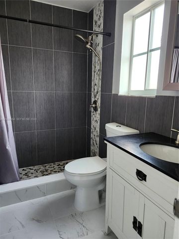 312 NW 114th Ave 4-104, Sweetwater, FL 33172