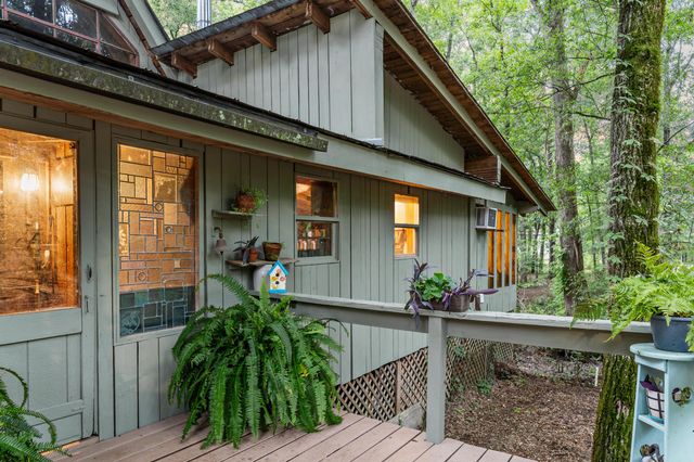 1373 Bridge Street, Branchville, SC 29432