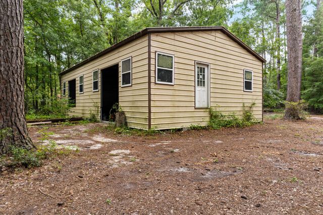 1373 Bridge Street, Branchville, SC 29432