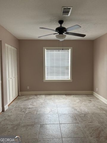48 Le Parc Fontaine, Lithonia, GA 30038