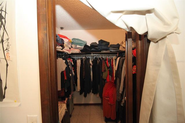 6811 ALPERT DRIVE, Orlando, FL 32810