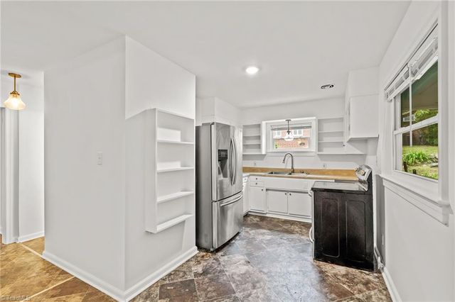 1410 WILTSHIRE Street, High Point, NC 27265