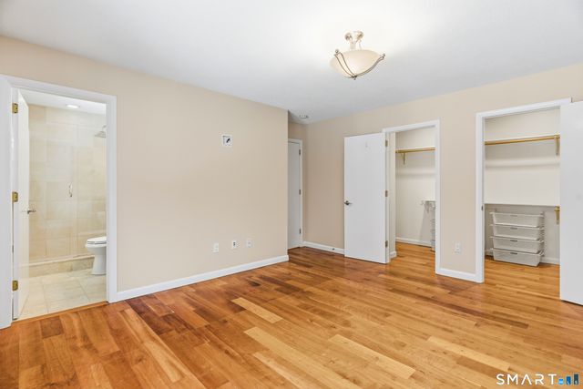 443 South Main Street 32, Manchester, CT 06040