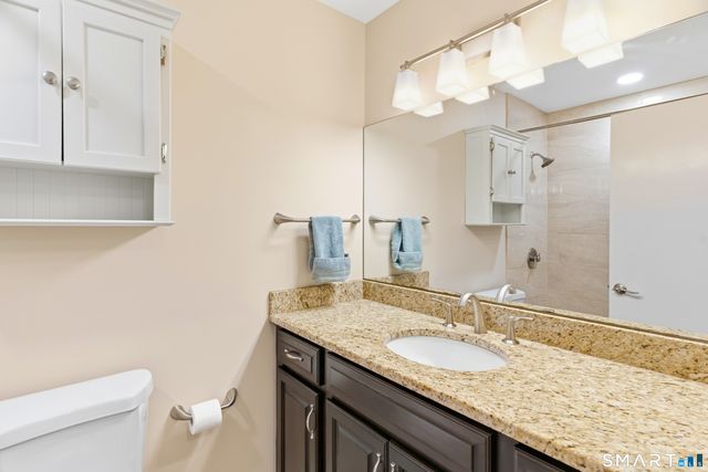 443 South Main Street 32, Manchester, CT 06040