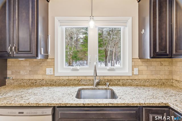 443 South Main Street 32, Manchester, CT 06040