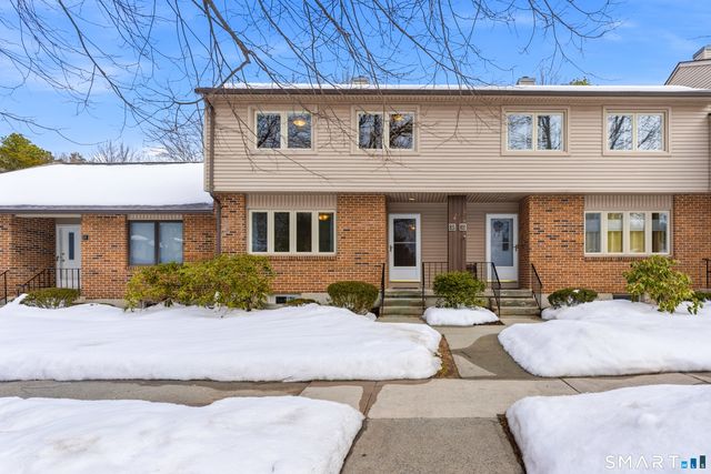 443 South Main Street 32, Manchester, CT 06040