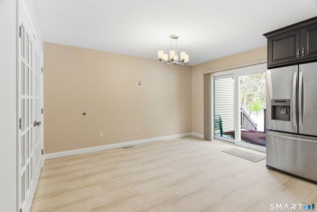 443 South Main Street 32, Manchester, CT 06040