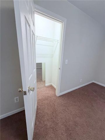 4018 Hidden Hollow Terrace B, Gainesville, GA 30506