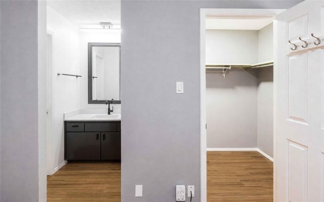 8903 Trone CIR C, Austin, TX 78758