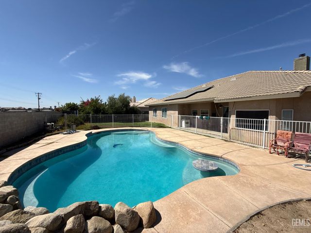 7416 Cherish Rose Lane, Bakersfield, CA 93313