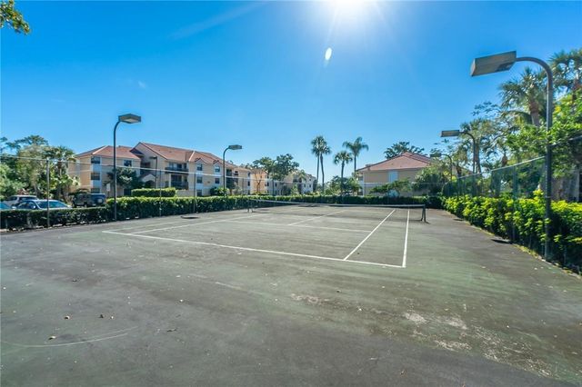 5701 Riverside Drive 106b6, Coral Springs, FL 33067