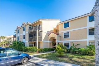 5701 Riverside Drive 106b6, Coral Springs, FL 33067