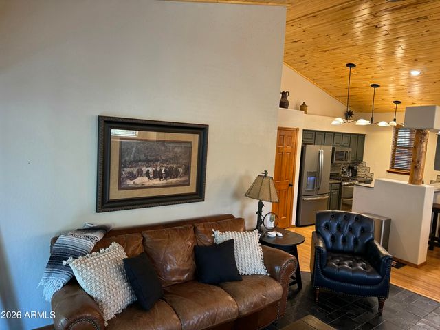 2641 W MAPLE Lane W, Show Low, AZ 85901