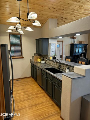 2641 W MAPLE Lane W, Show Low, AZ 85901