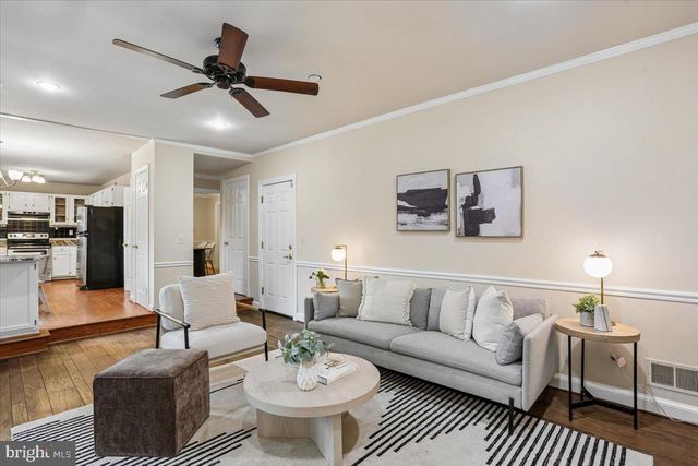 9806 CAMPBELL DR, Kensington, MD 20895