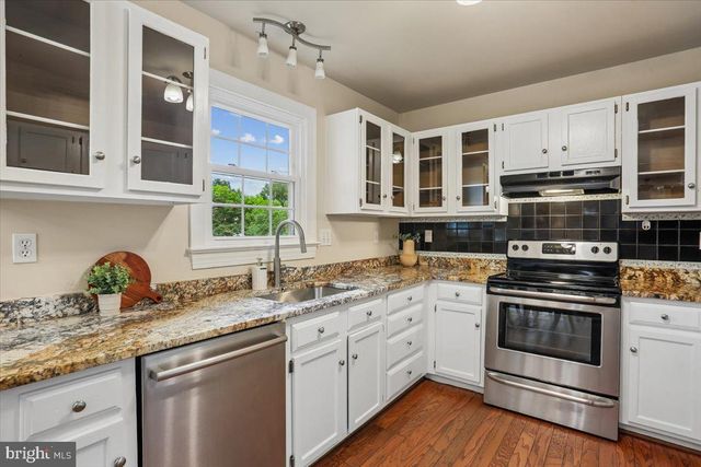 9806 CAMPBELL DR, Kensington, MD 20895