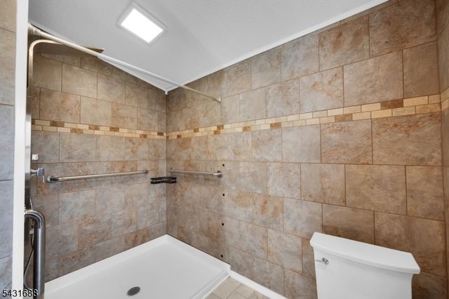 501 Momosa Drive, Manchester Twp., NJ 08759