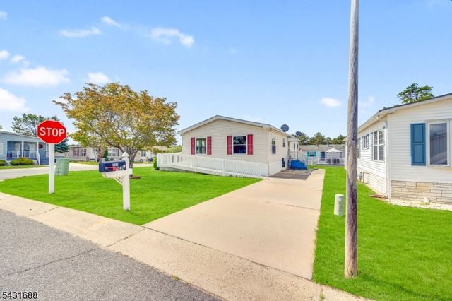 501 Momosa Drive, Manchester Twp., NJ 08759
