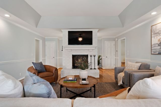 6613 Holt Rd, Nashville, TN 37211