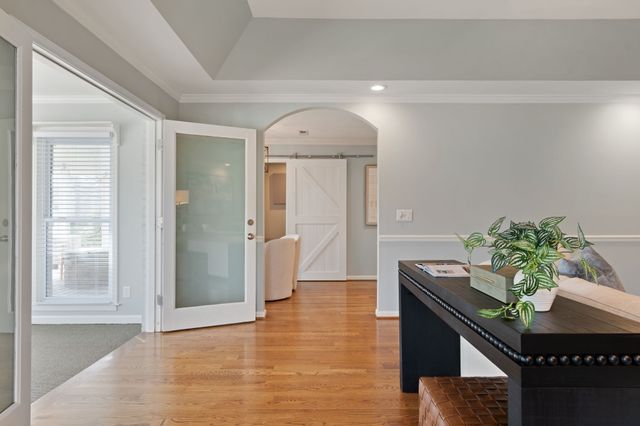 6613 Holt Rd, Nashville, TN 37211